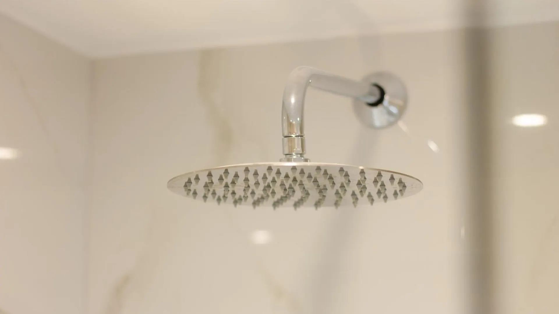Comfort Hub - Homestay - 3 Gaestezimmer Im Eigentumshaus ケルン 0*,