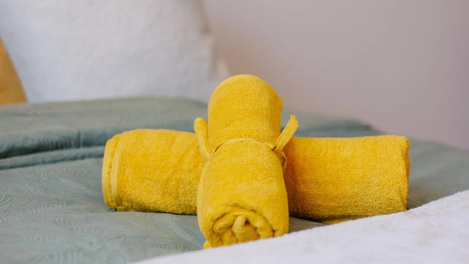 Comfort Hub - Homestay - 3 Gaestezimmer Im Eigentumshaus ケルン 0*,  ドイツ