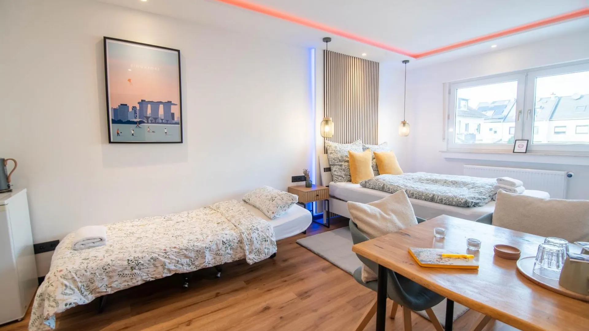 Comfort Hub - Homestay - 3 Gaestezimmer Im Eigentumshaus ケルン